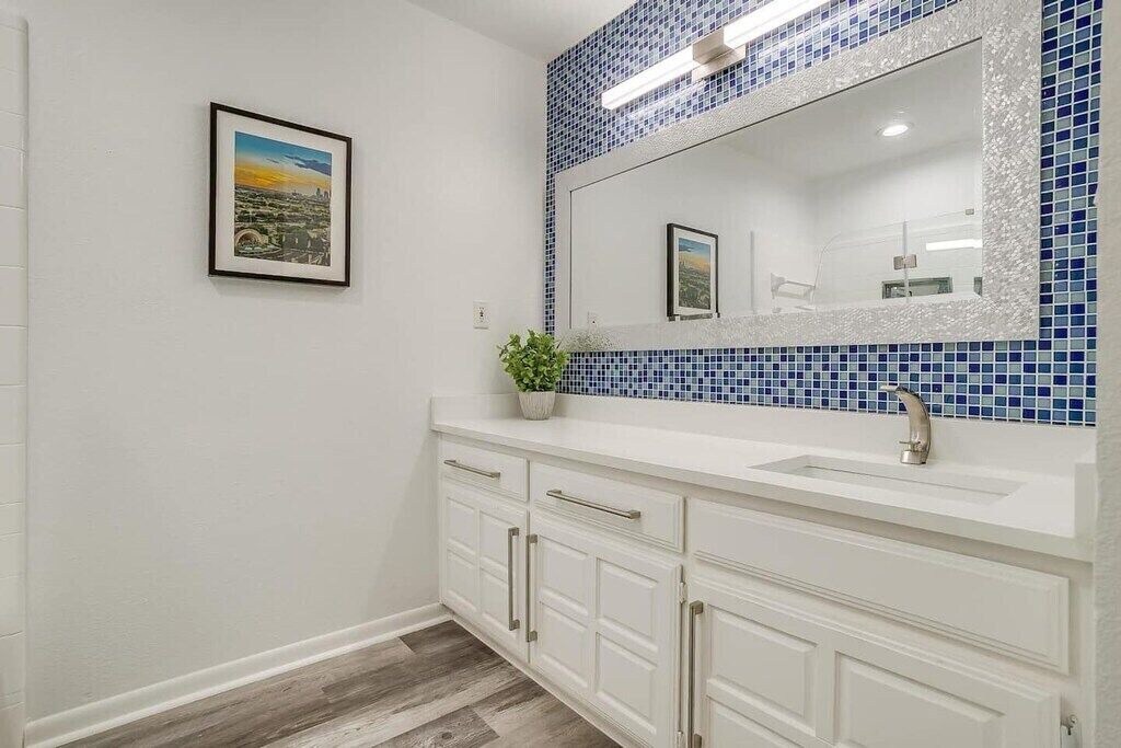 Photo of Bathroom in Grand Prairie