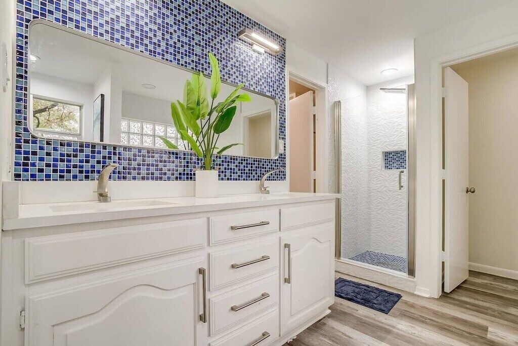 Photo of Bathroom in Grand Prairie