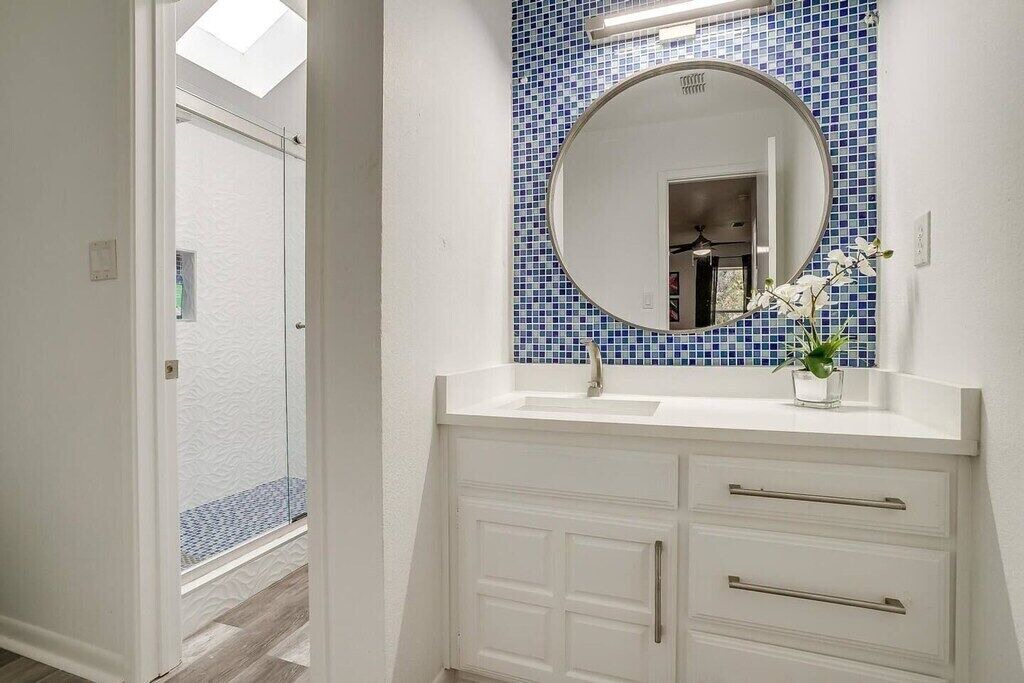 Photo of Bathroom in Grand Prairie
