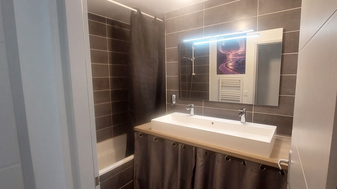 Photo of Bathroom in Saint-Paul-et-Valmalle