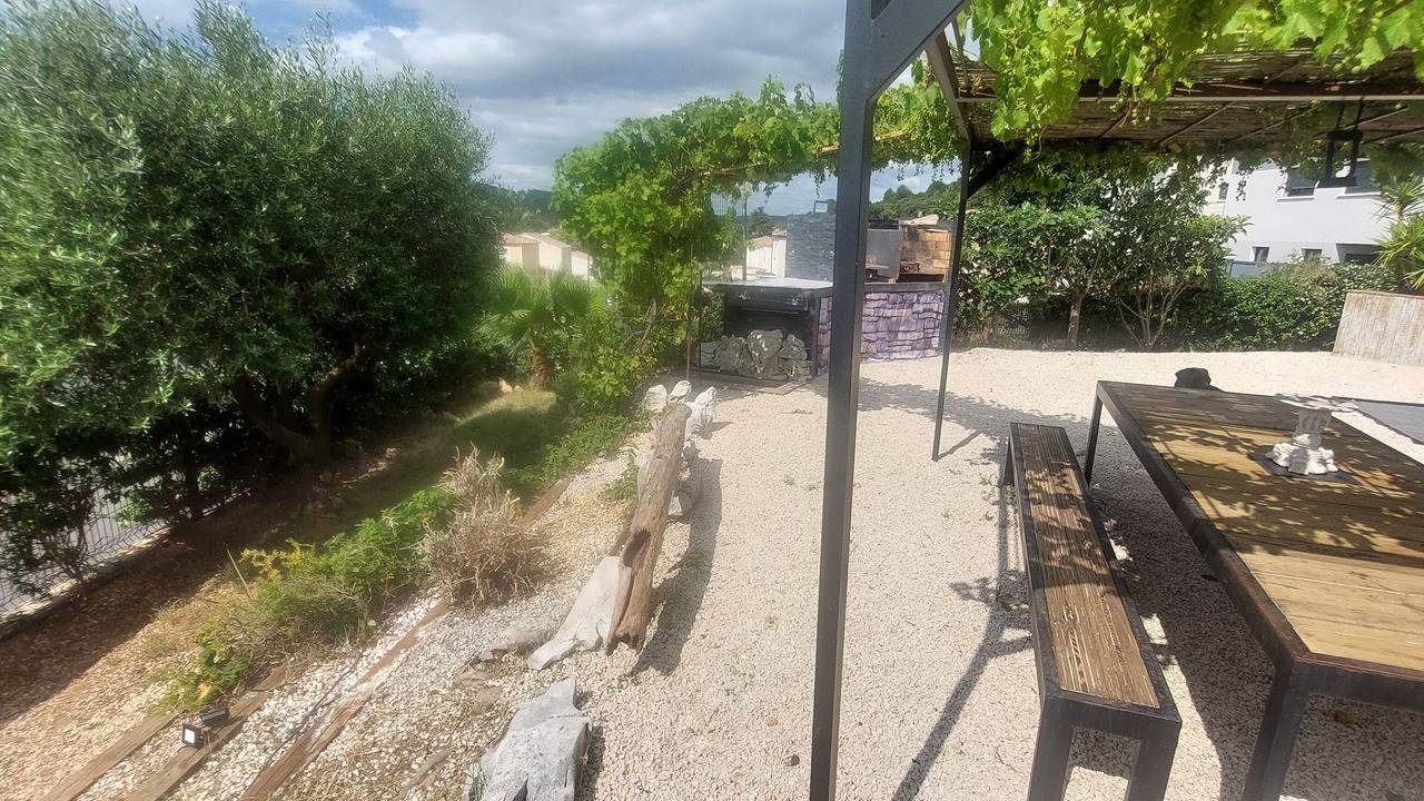 Photo of Outdoor in Saint-Paul-et-Valmalle