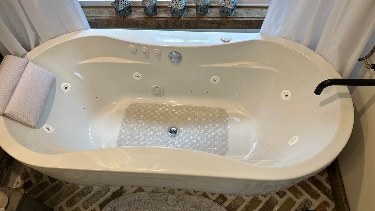 Photo of Bathroom in Williamsport