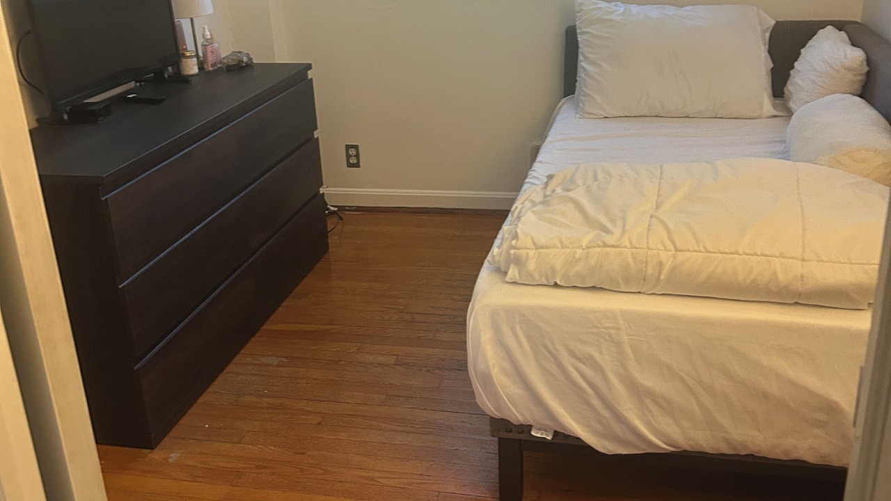 Photo of Bedroom in Chinquapin Park