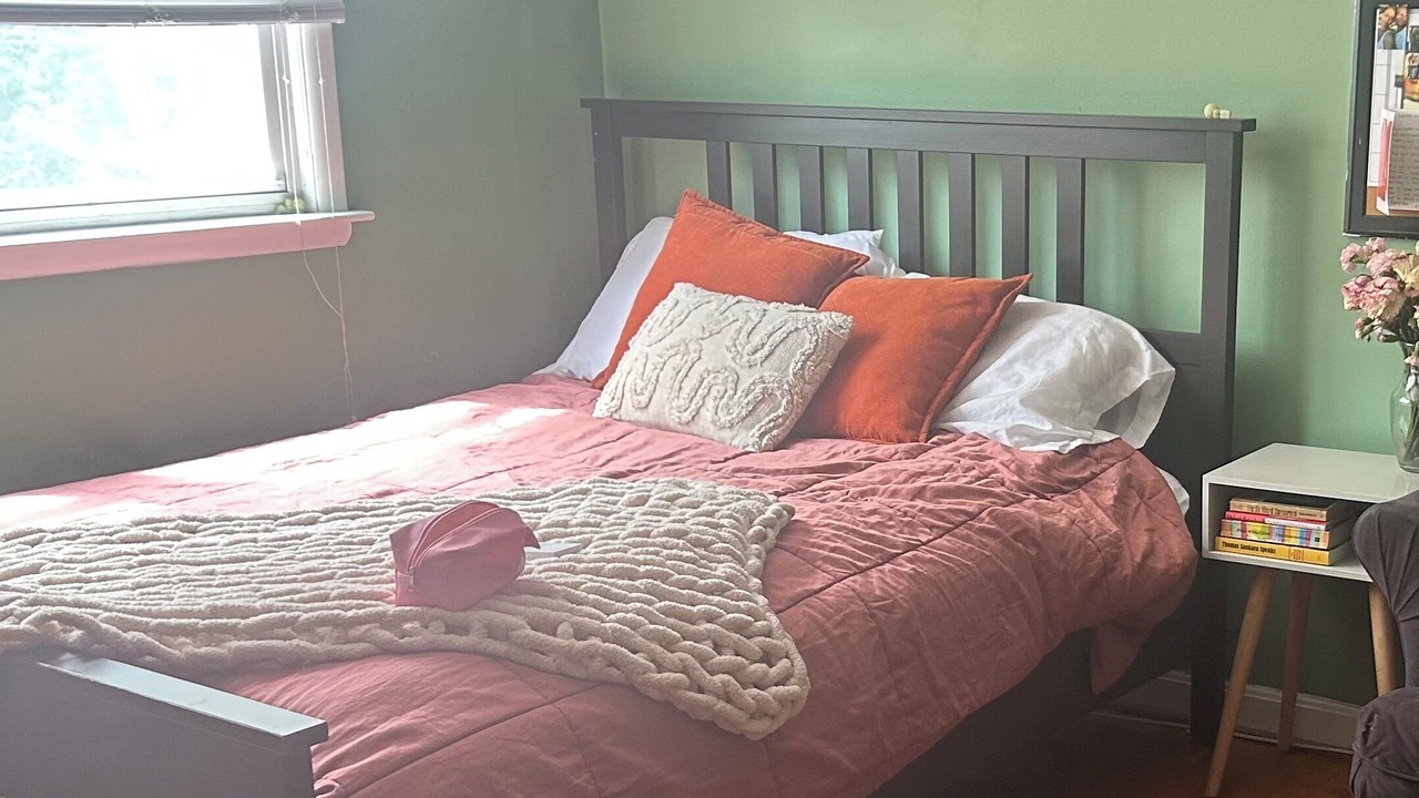 Photo of Bedroom in Chinquapin Park
