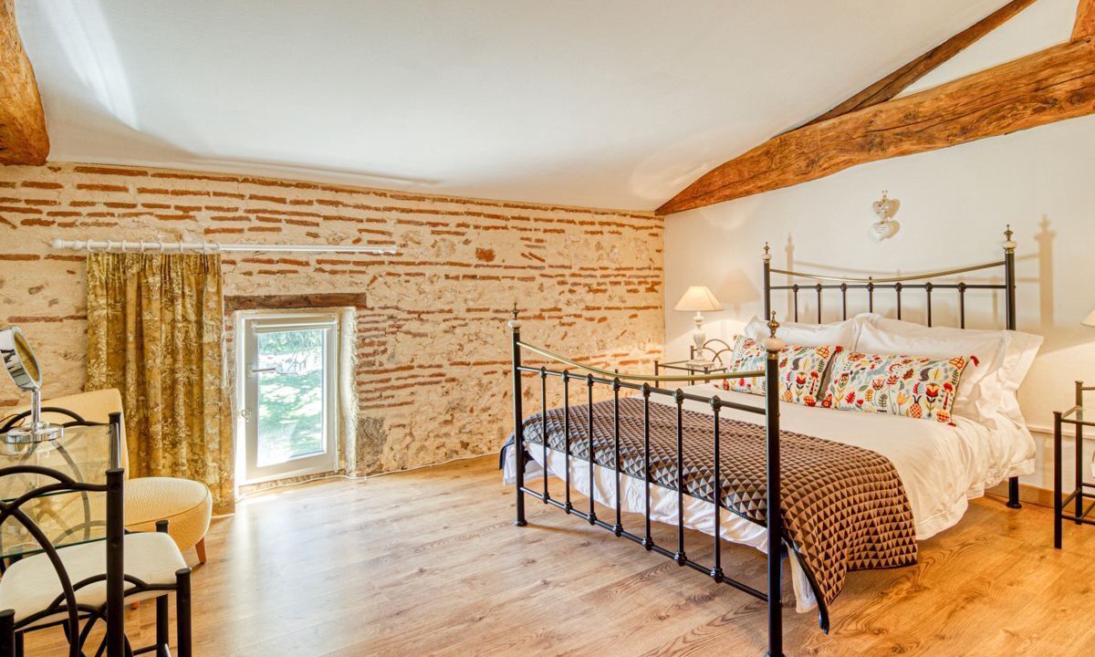 Photo of Bedroom in Castelmoron-sur-Lot