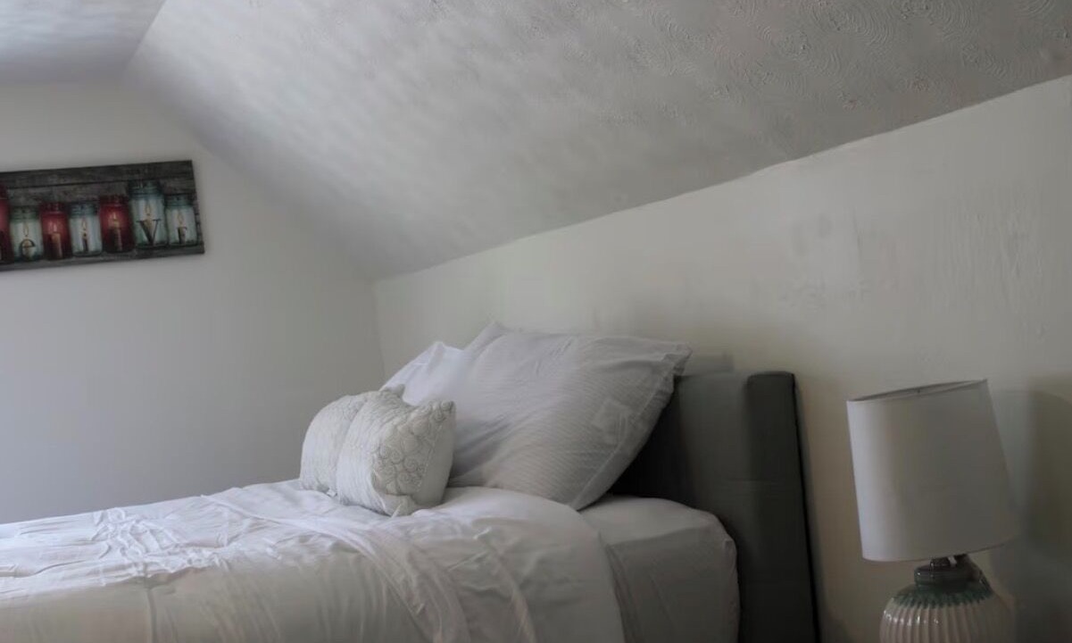 Photo of Bedroom in Audubon