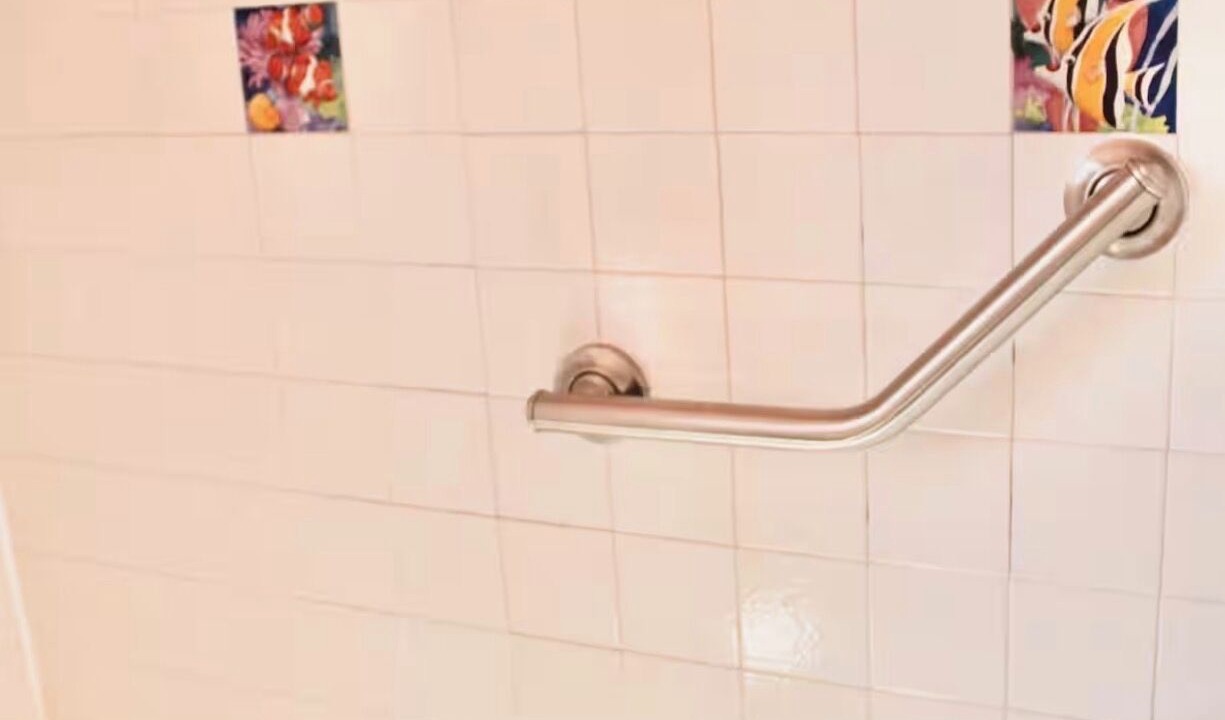 Photo of Bathroom in Audubon