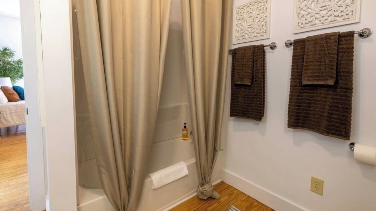 Photo of Bathroom in Valley Head