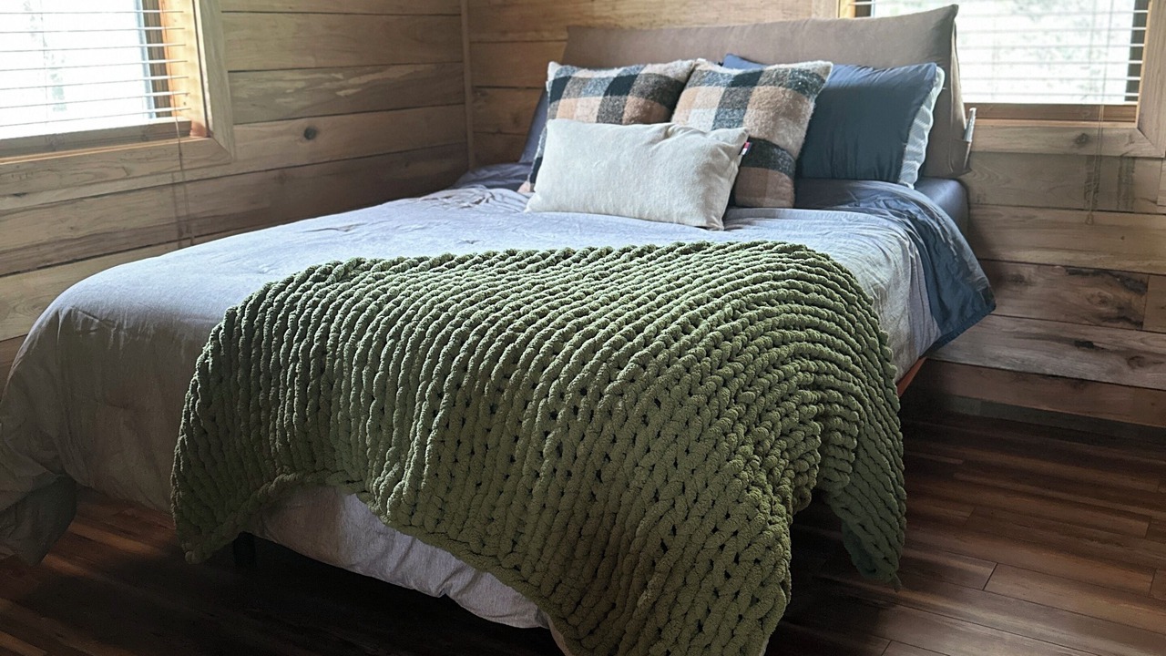 Photo of Bedroom in Mammoth Spring