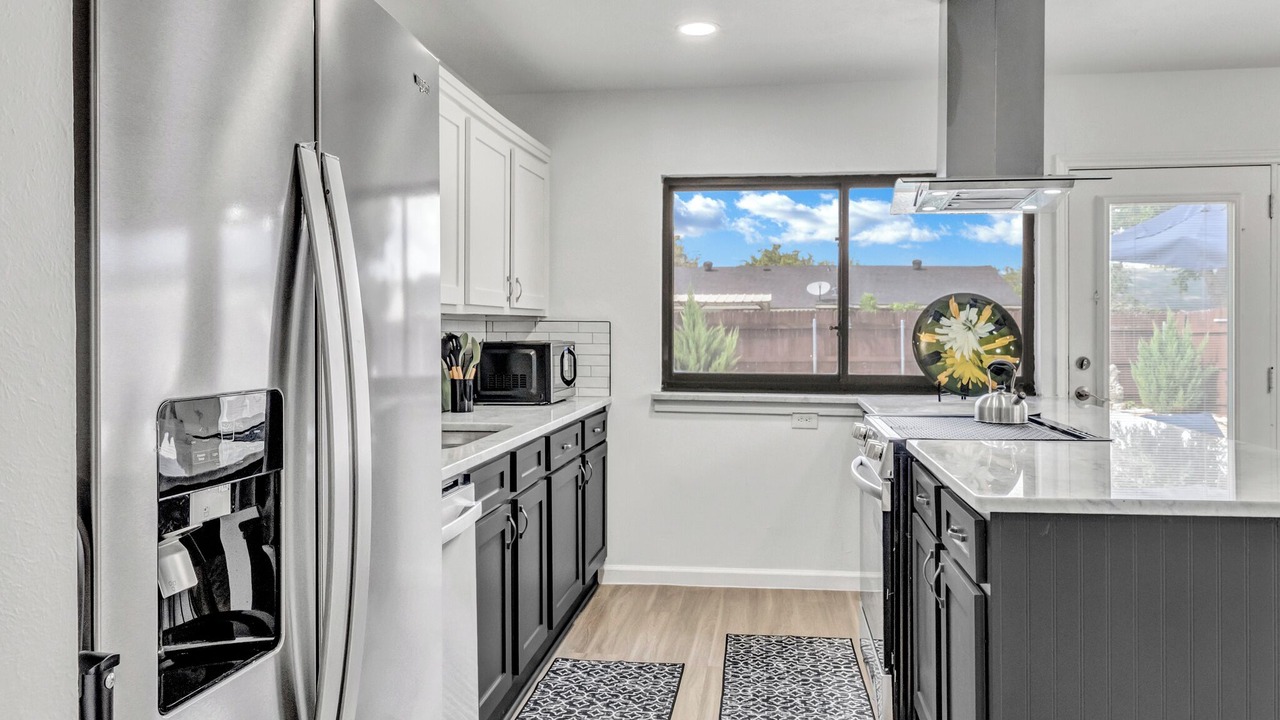 Photo of Kitchen in The Colony
