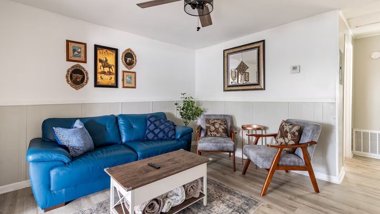 Photo of Livingroom in Seguin