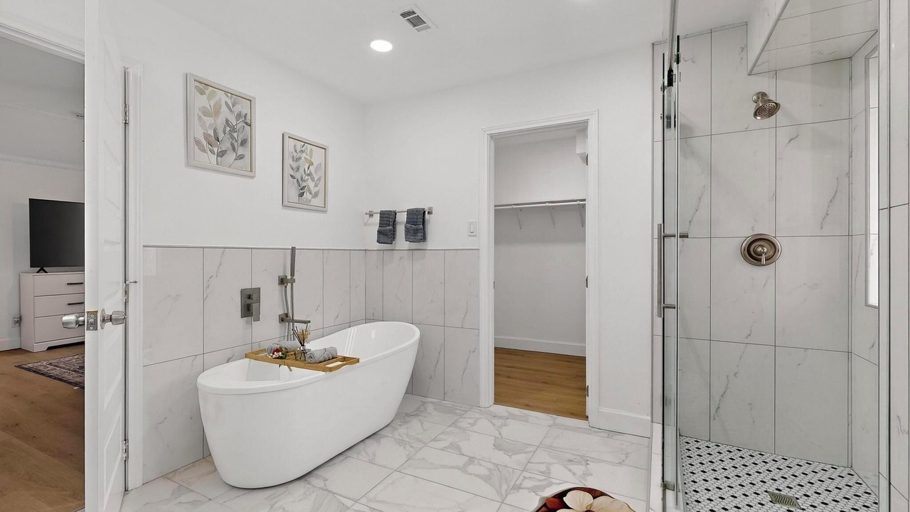 Photo of Bathroom in Southwest Carrollton