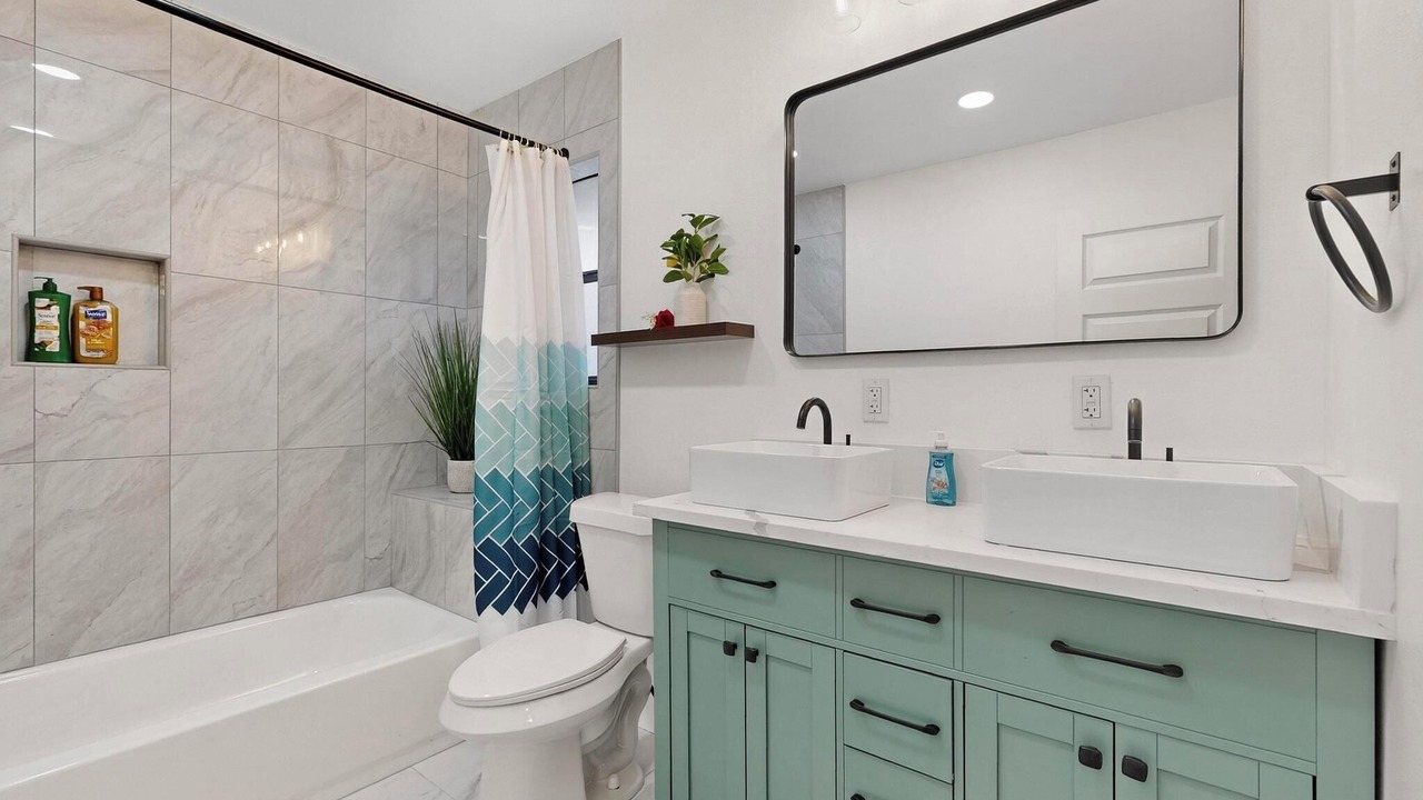 Photo of Bathroom in Southwest Carrollton