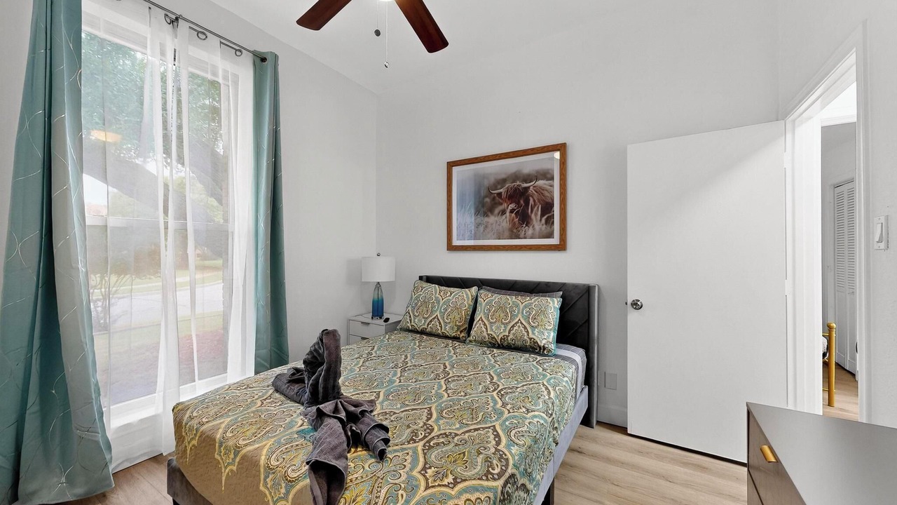Photo of Bedroom in Southwest Carrollton