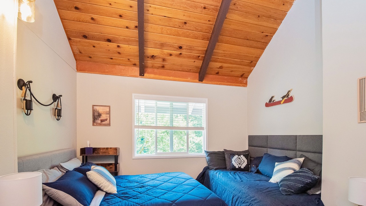 Photo of Bedroom in Kalama