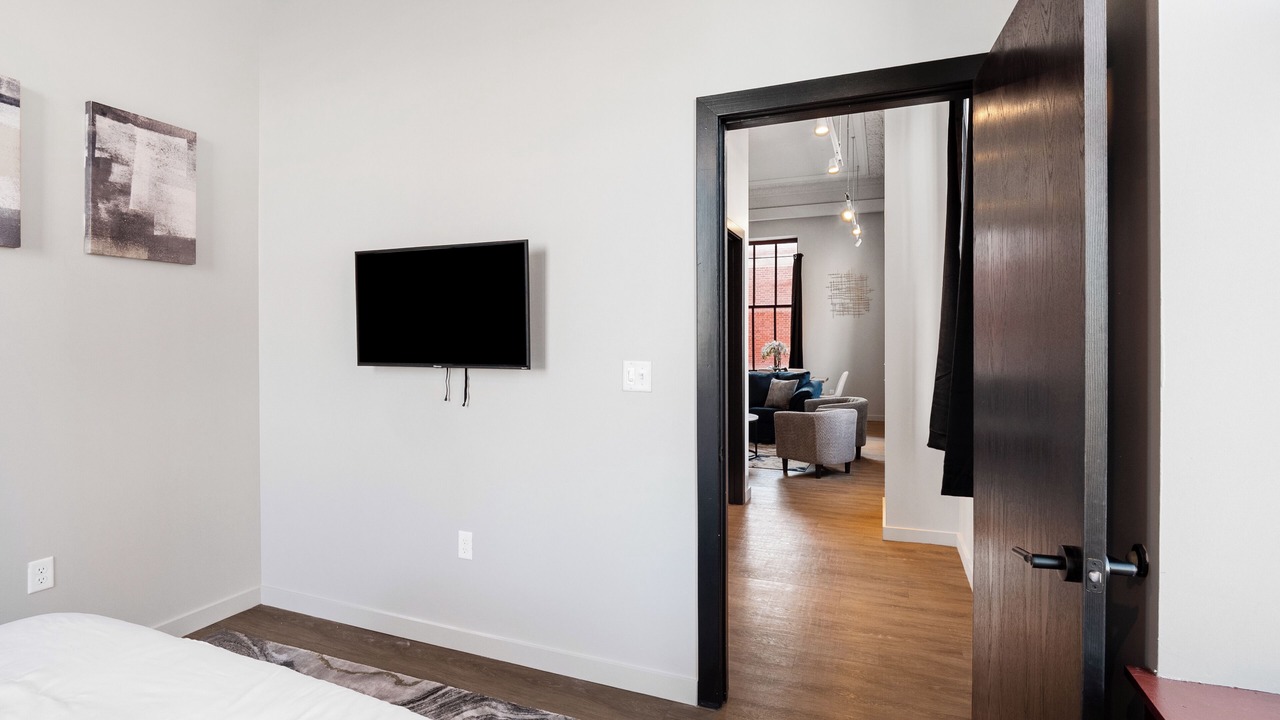 Photo of Bedroom in Midtown