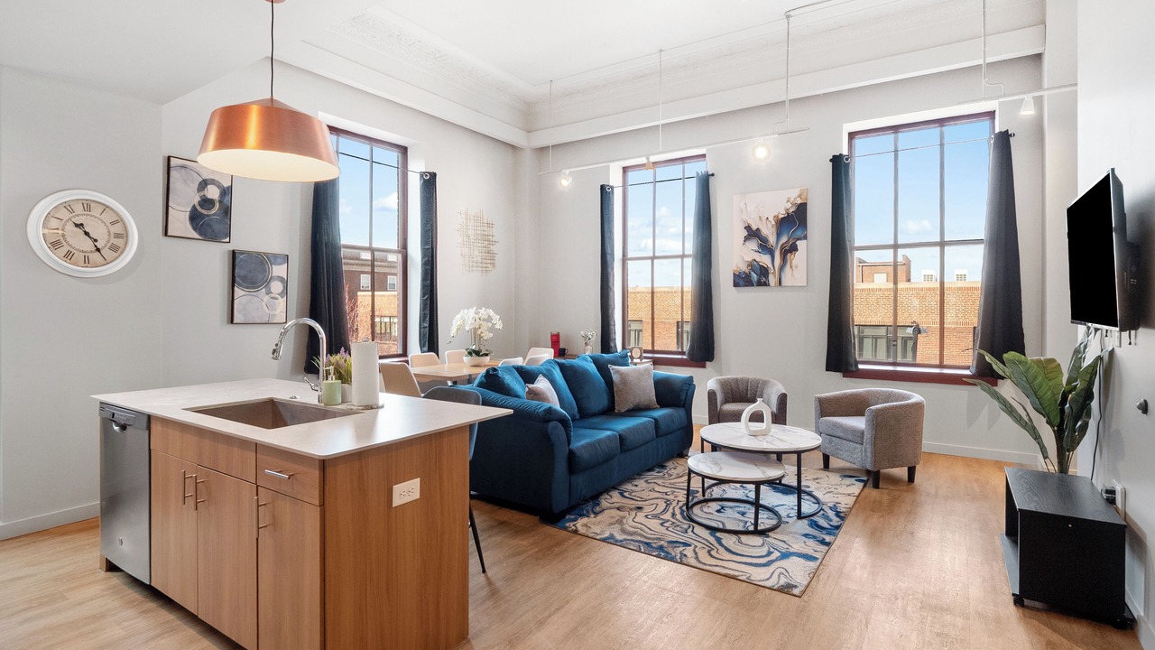 Photo of Livingroom in Midtown