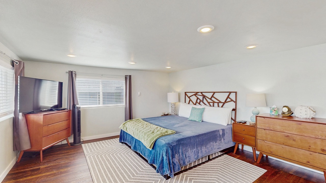 Photo of Bedroom in Potlatch