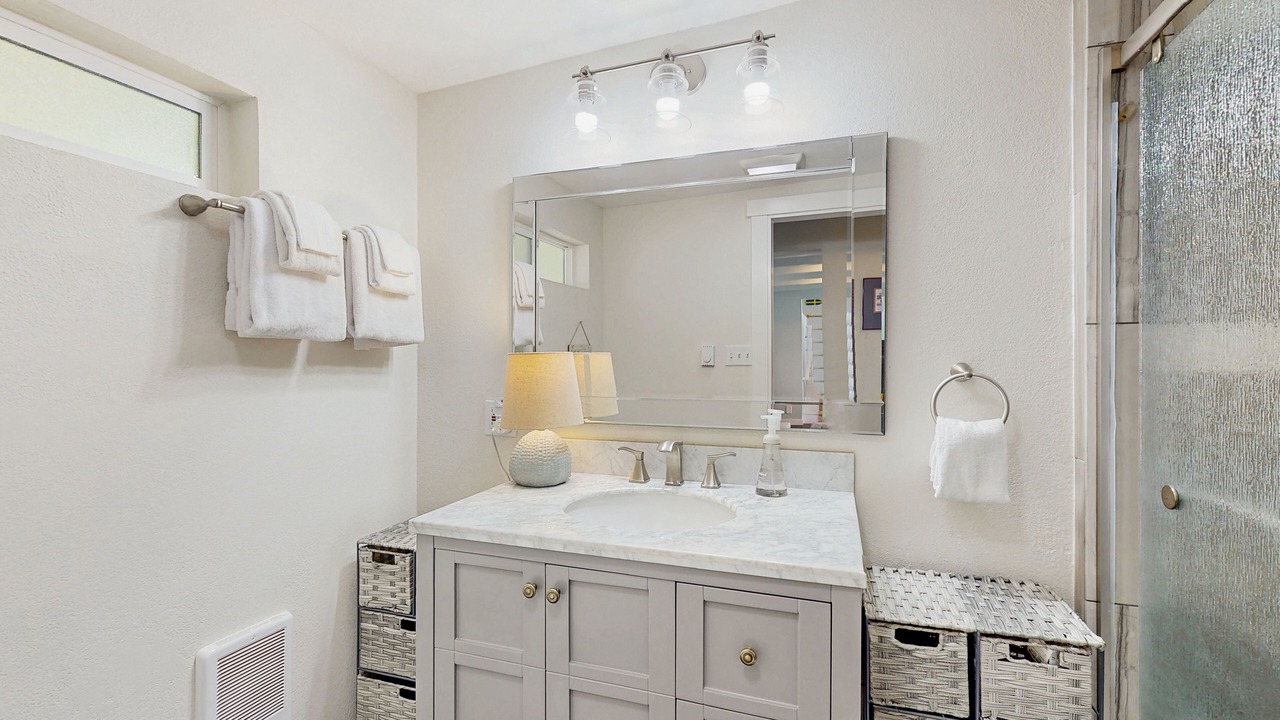 Photo of Bathroom in Potlatch