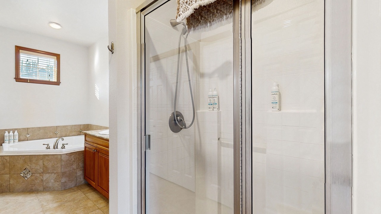 Photo of Bathroom in Orondo