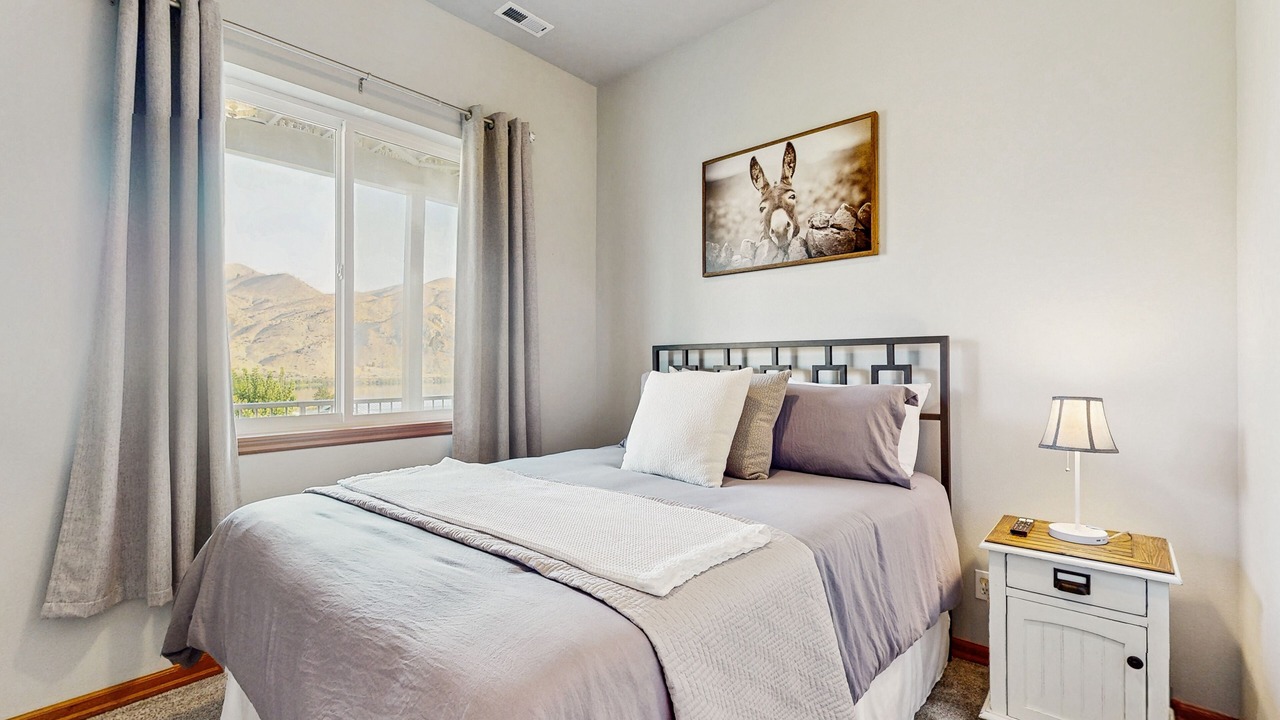 Photo of Bedroom in Orondo