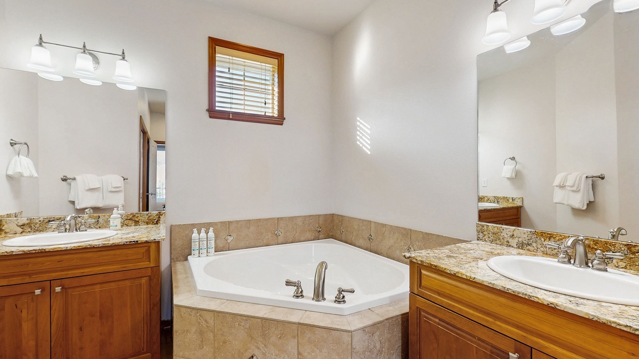 Photo of Bathroom in Orondo