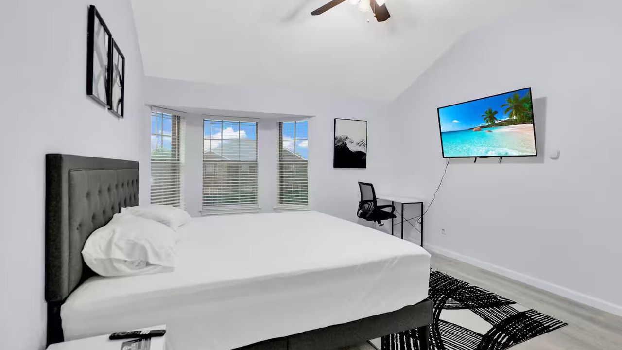 Photo of Bedroom in Allen