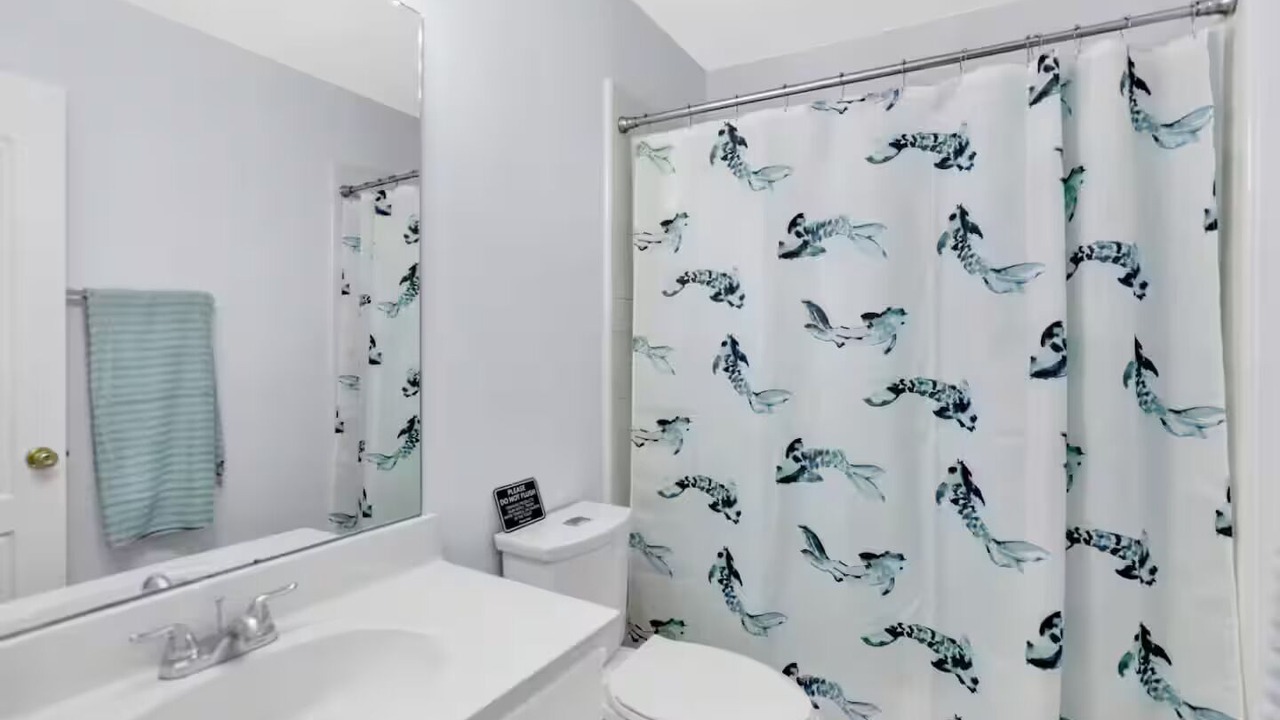 Photo of Bathroom in Allen