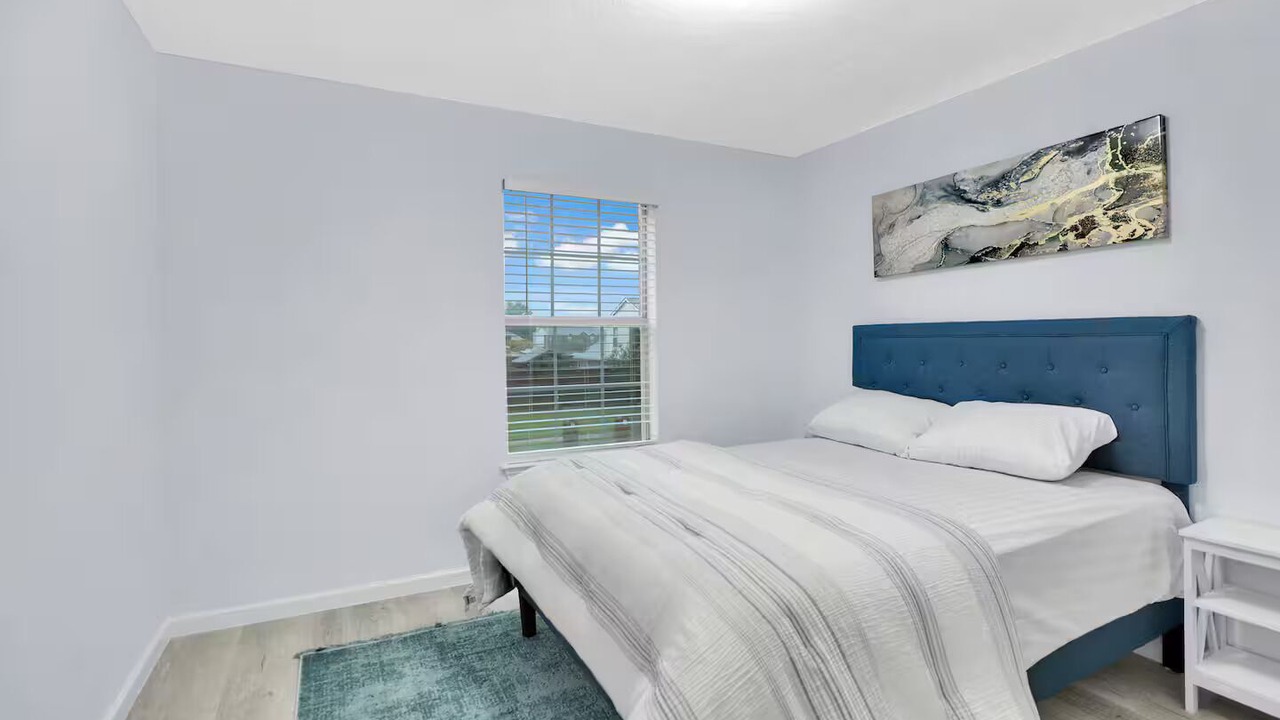 Photo of Bedroom in Allen