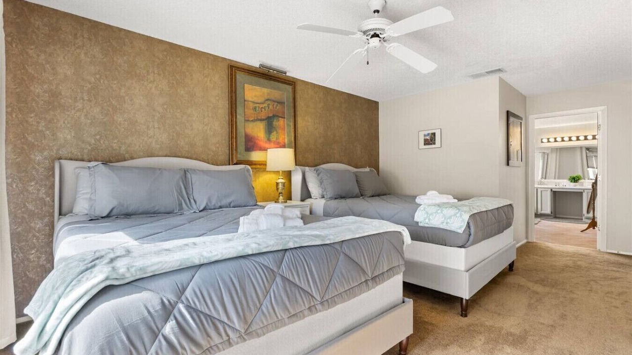 Photo of Bedroom in Lindfields