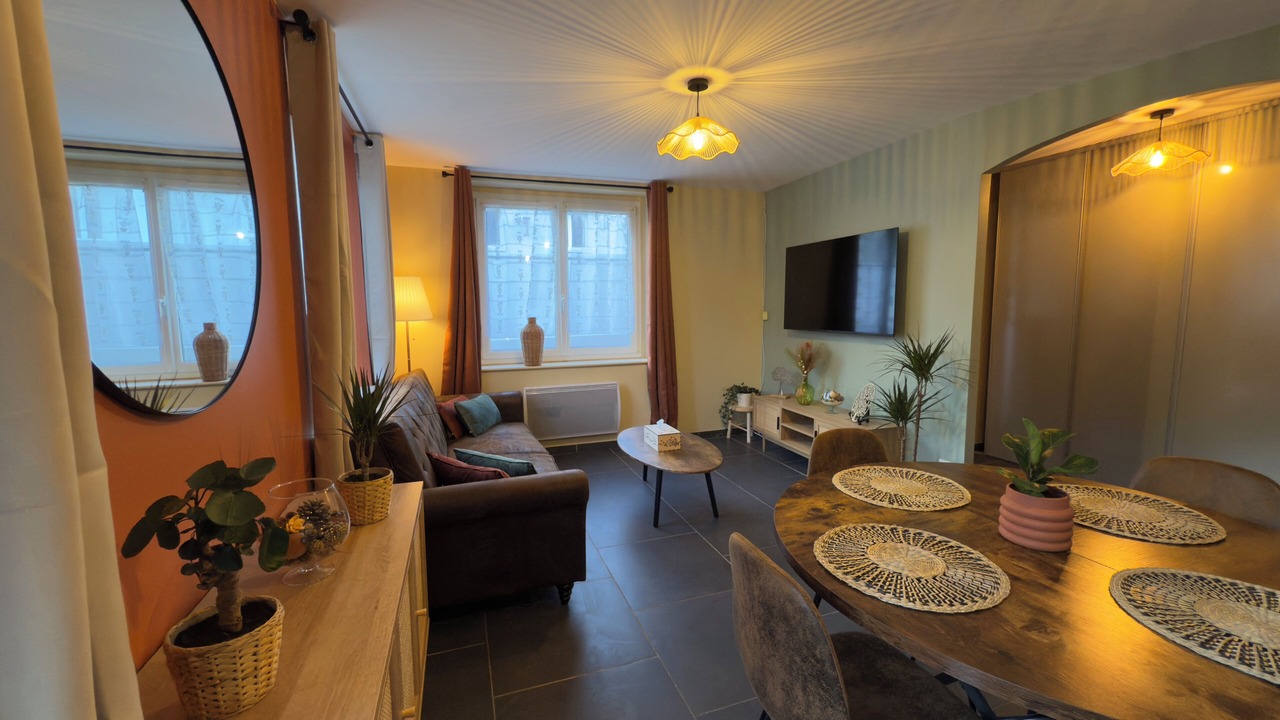 Photo of Others in Baccarat