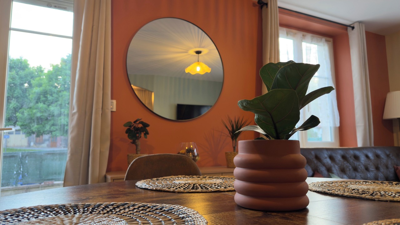 Photo of Others in Baccarat