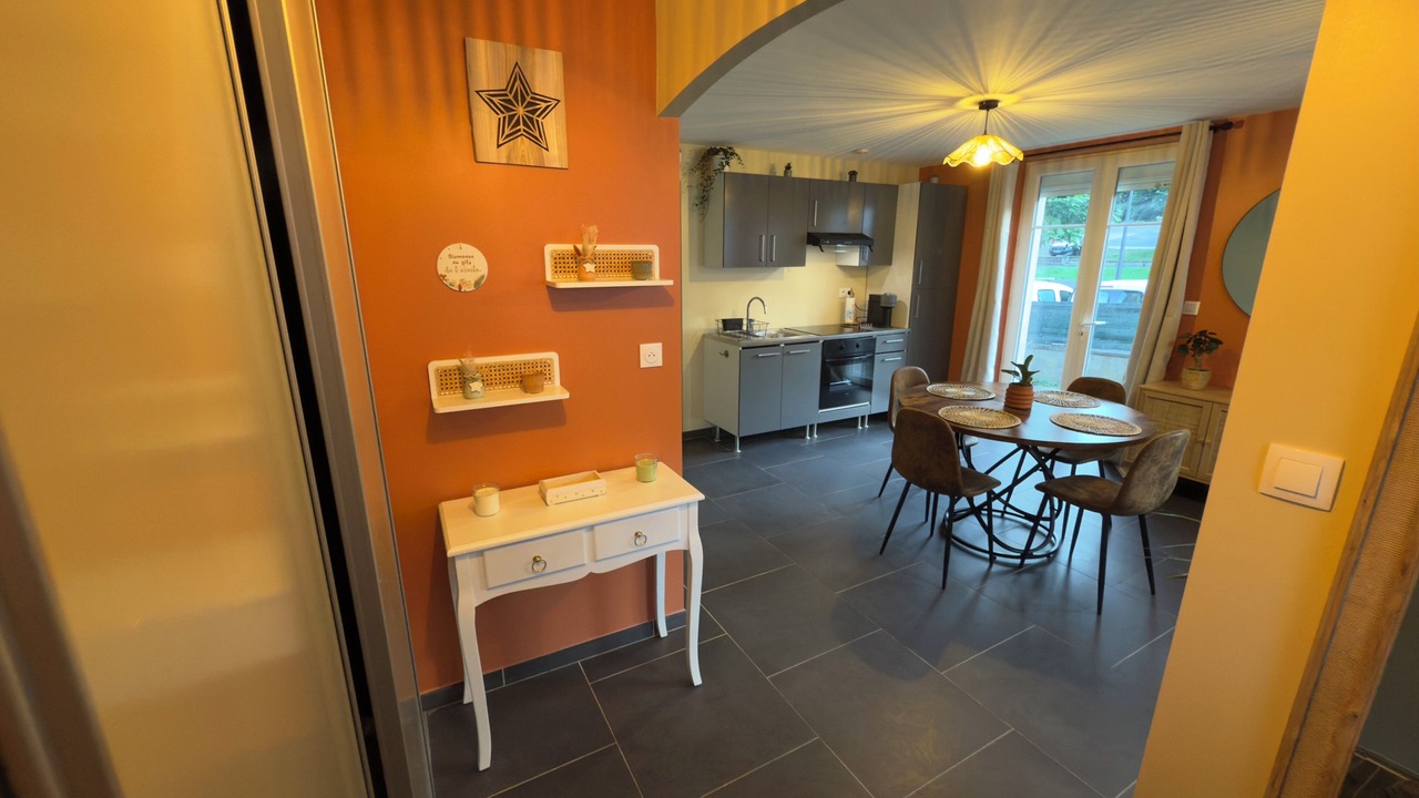 Photo of Others in Baccarat