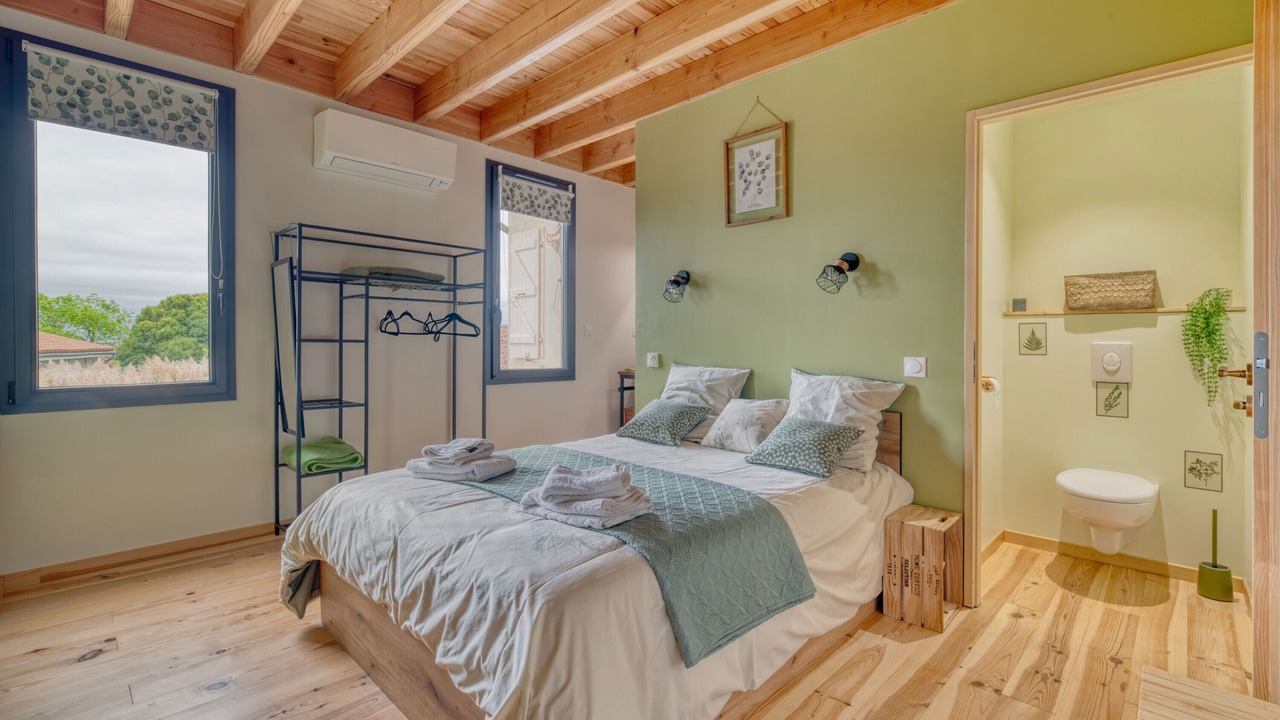 Photo of Bedroom in Caraman