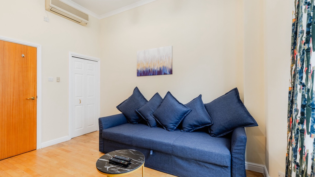 Photo of Others in Lancaster Gate