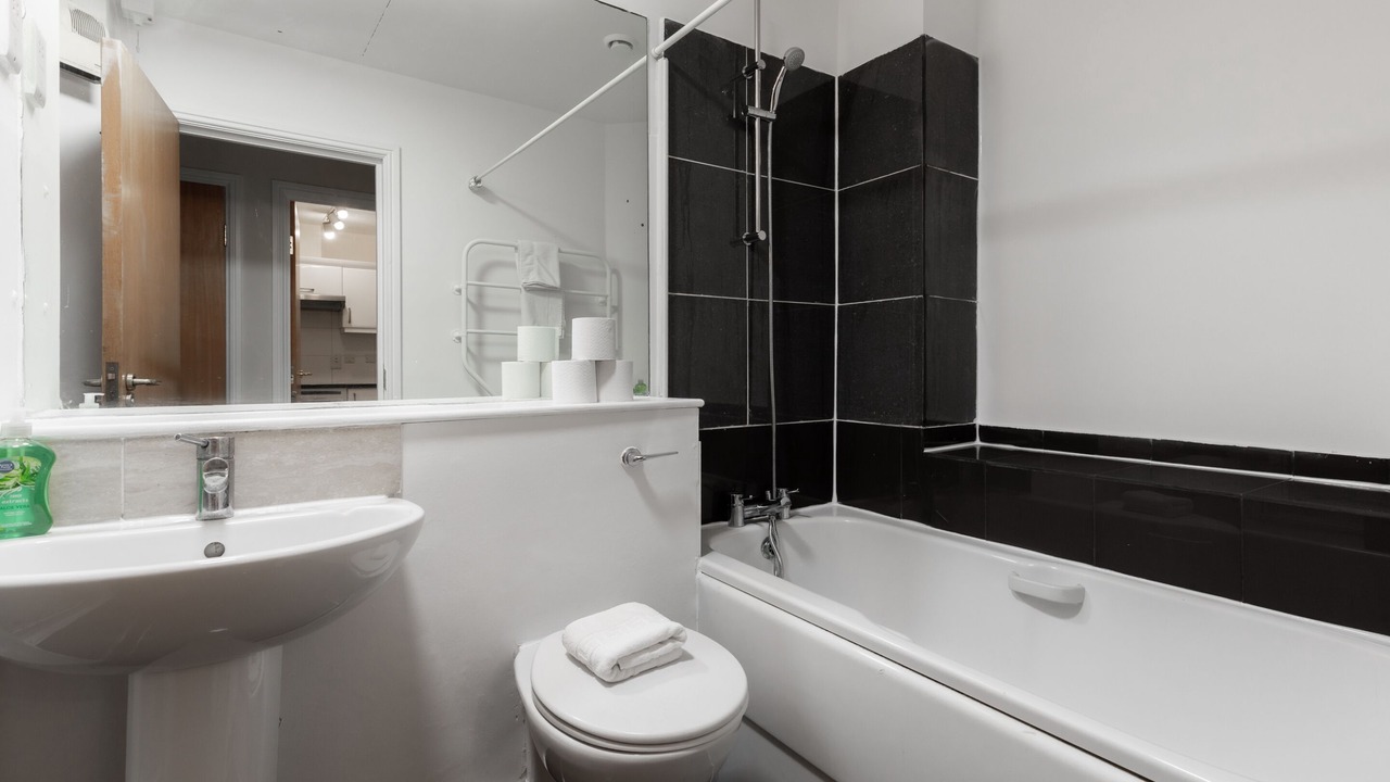 Photo of Bathroom in Lancaster Gate