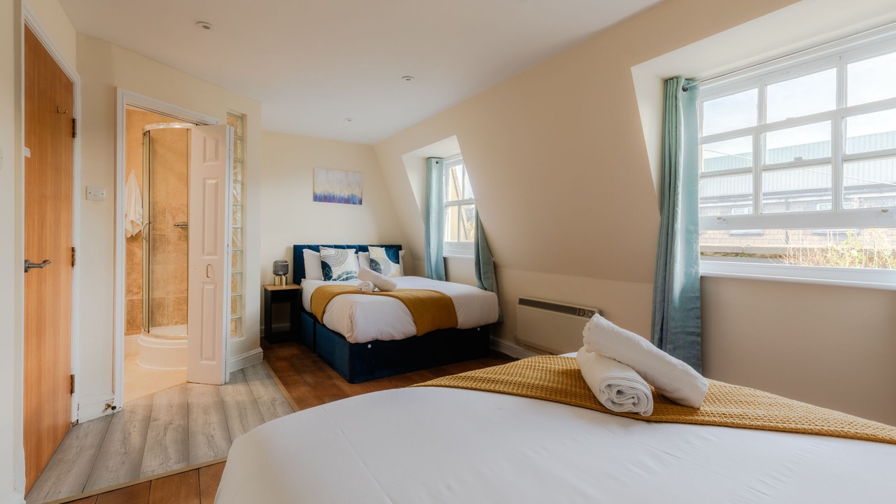 Photo of Bedroom in Lancaster Gate