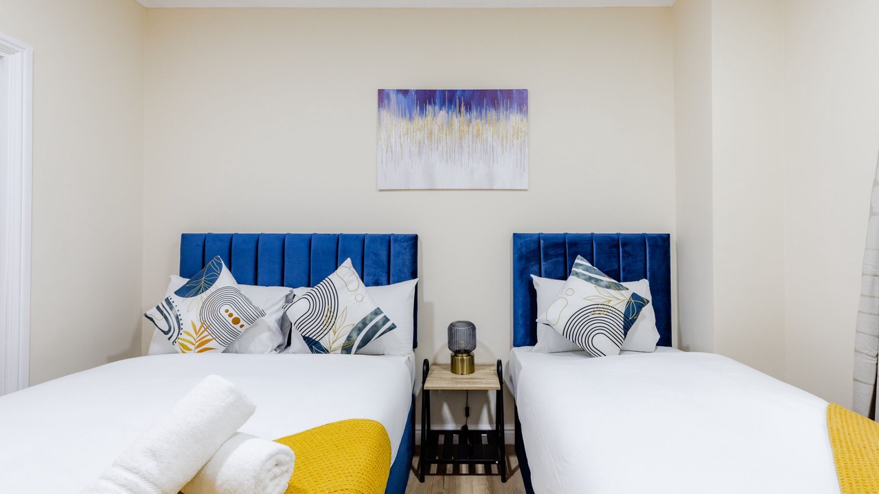 Photo of Bedroom in Lancaster Gate