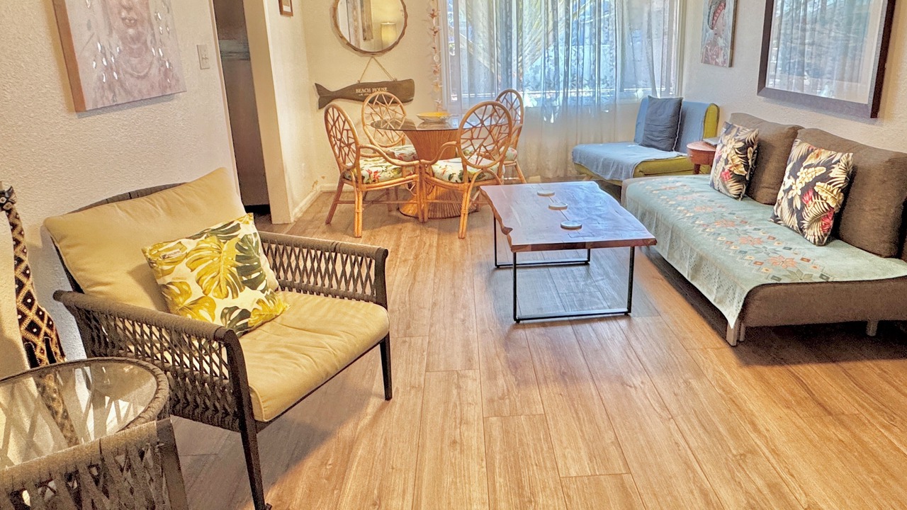 Photo of Livingroom in Ewa