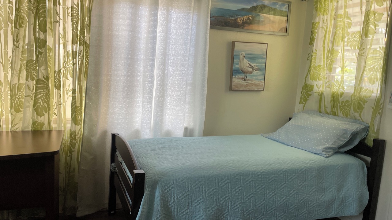 Photo of Bedroom in Ewa