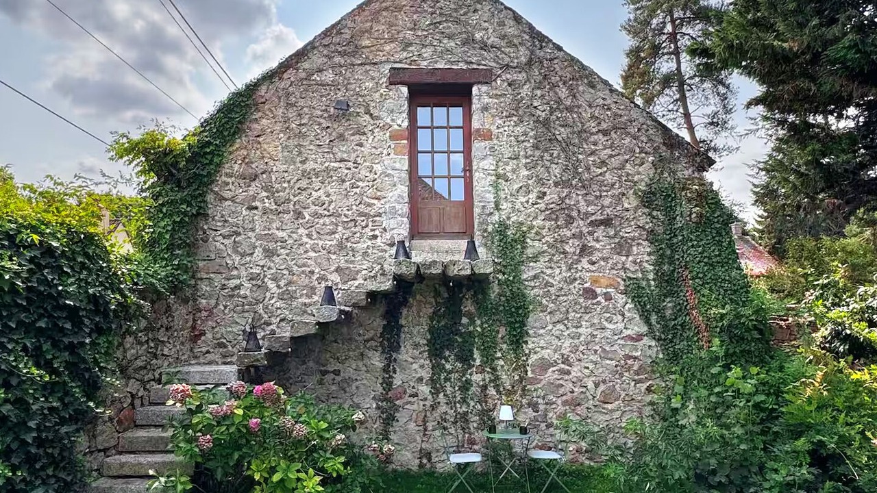 Photo of Outdoor in Blennes