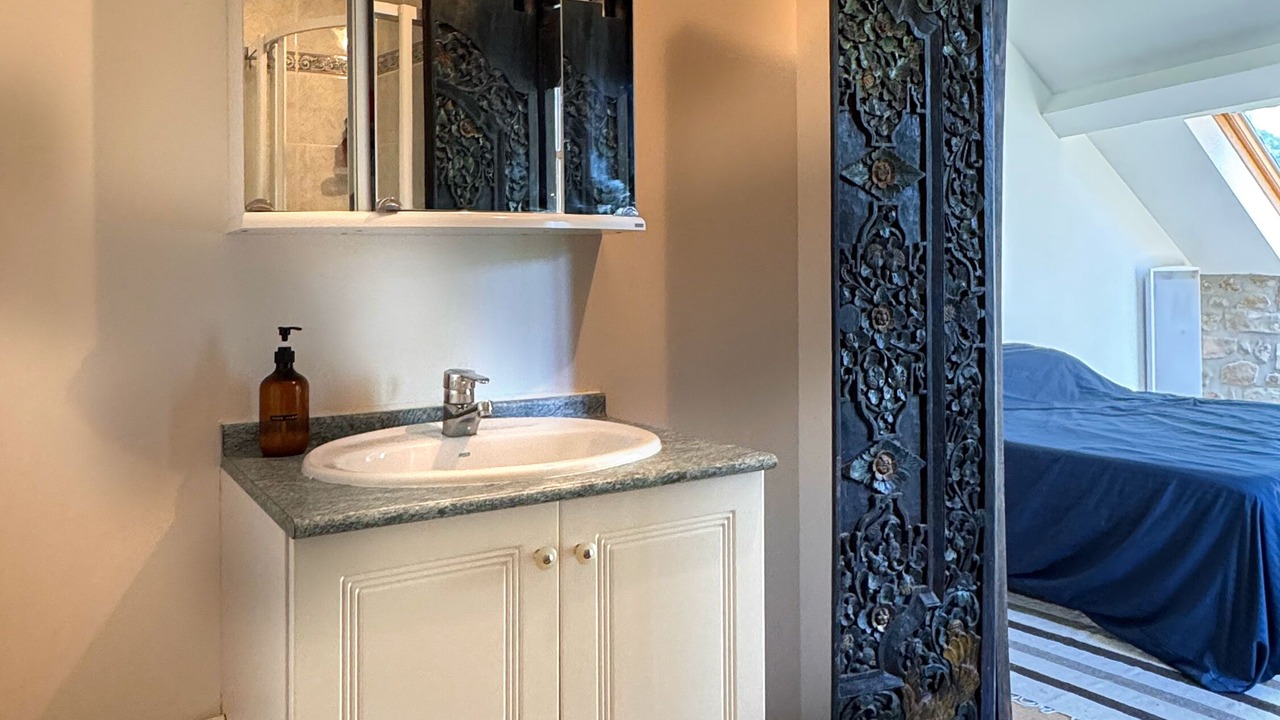 Photo of Bathroom in Blennes