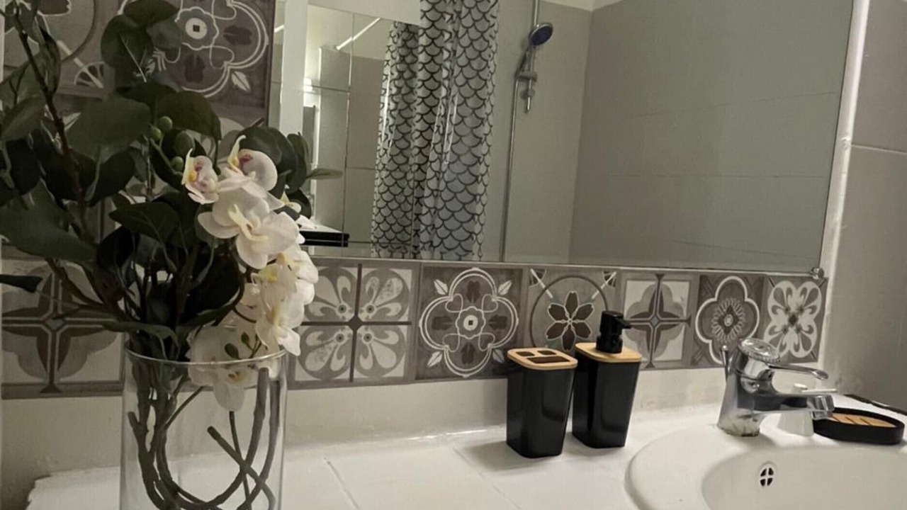 Photo of Bathroom in Bezons