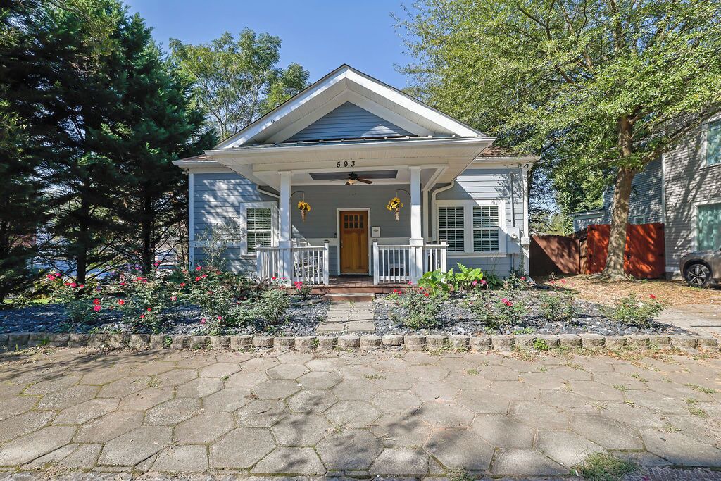 Photo of Outdoor in West End