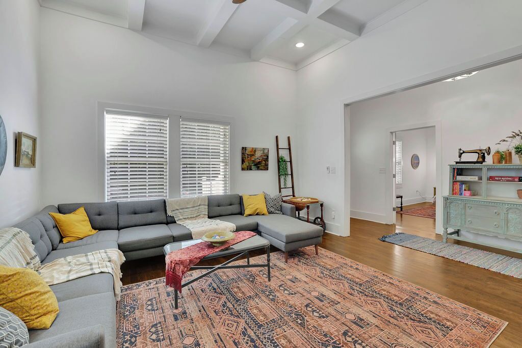 Photo of Livingroom in West End