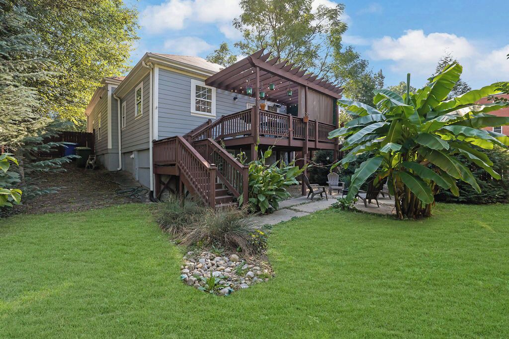 Photo of Outdoor in West End