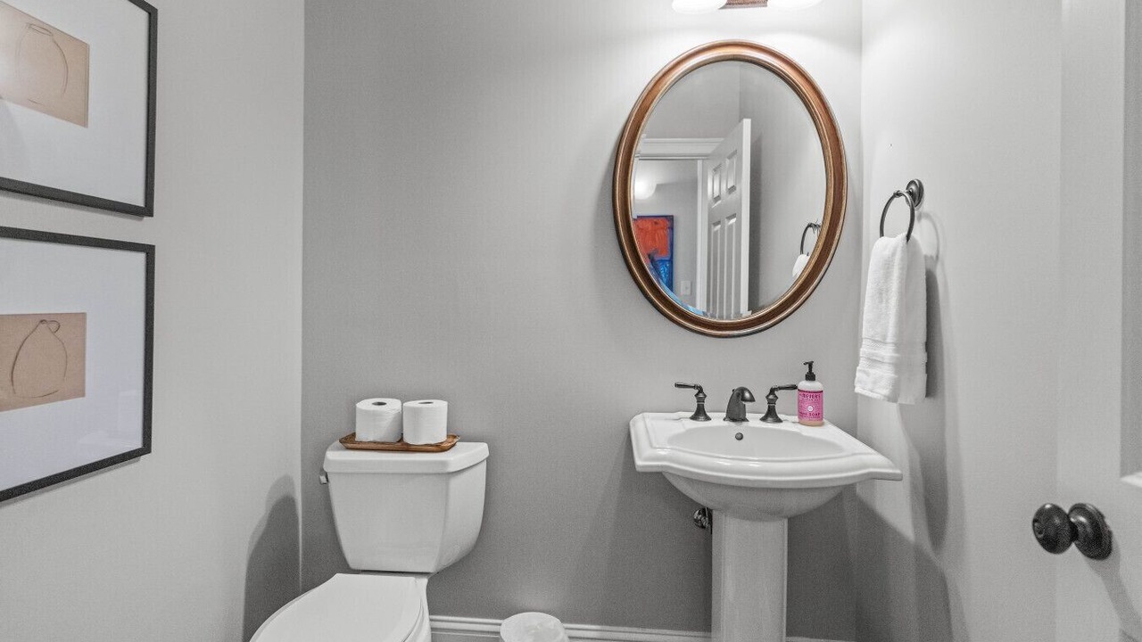 Photo of Bathroom in Reynolds Landing