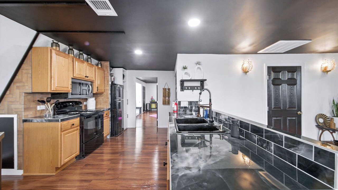 Photo of Kitchen in Brushy Creek