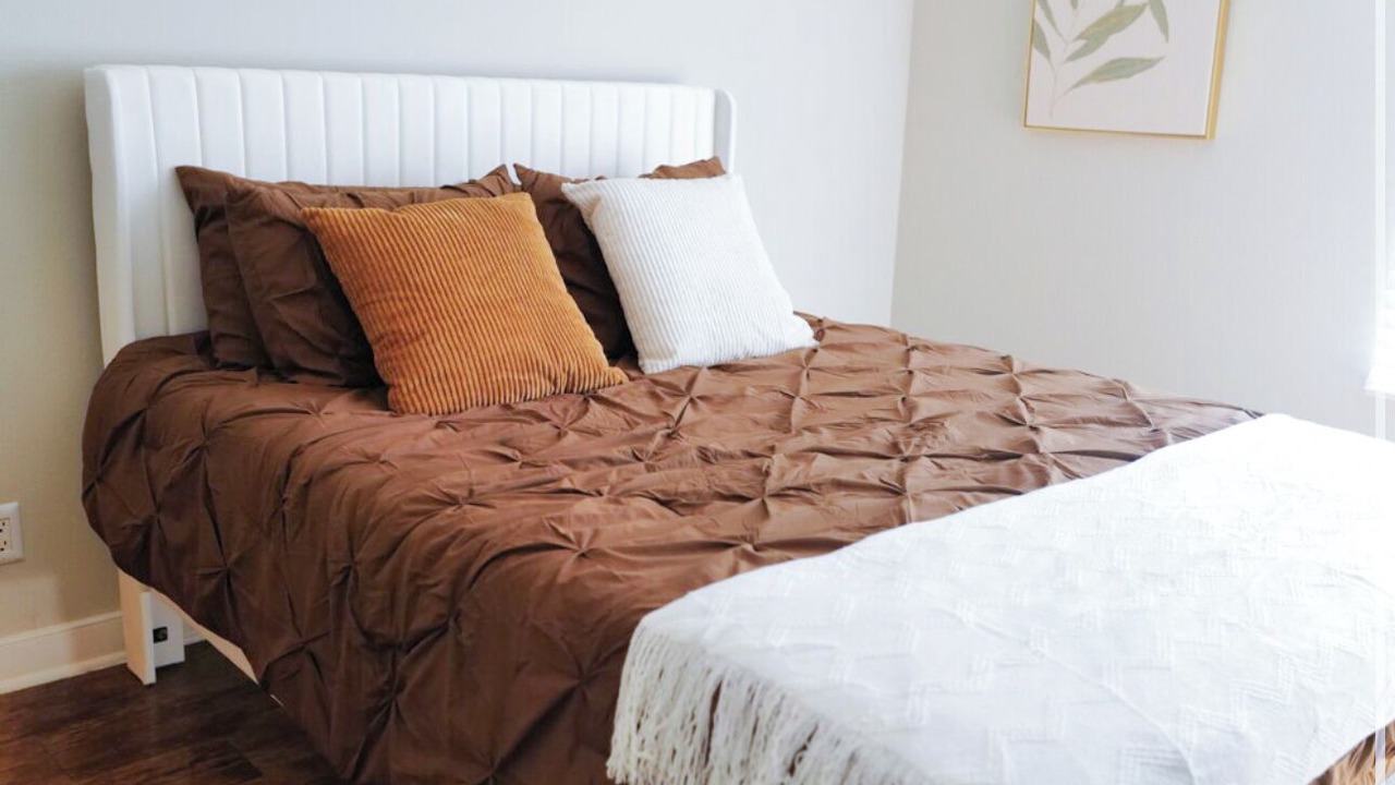Photo of Bedroom in West Hollywood