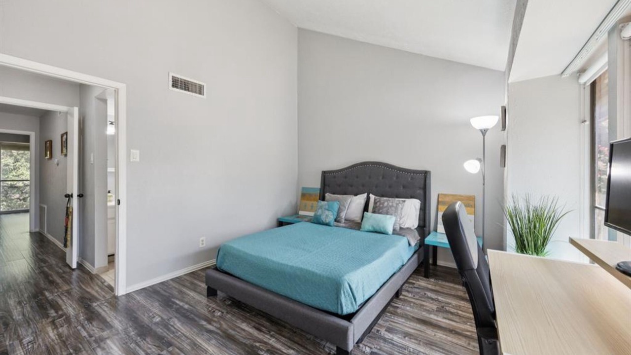 Photo of Bedroom in Las Colinas